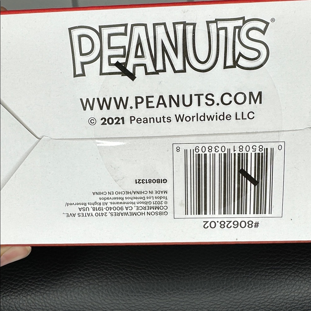 Peanuts Red and White Classic Pals Set - Picture 6 of 6